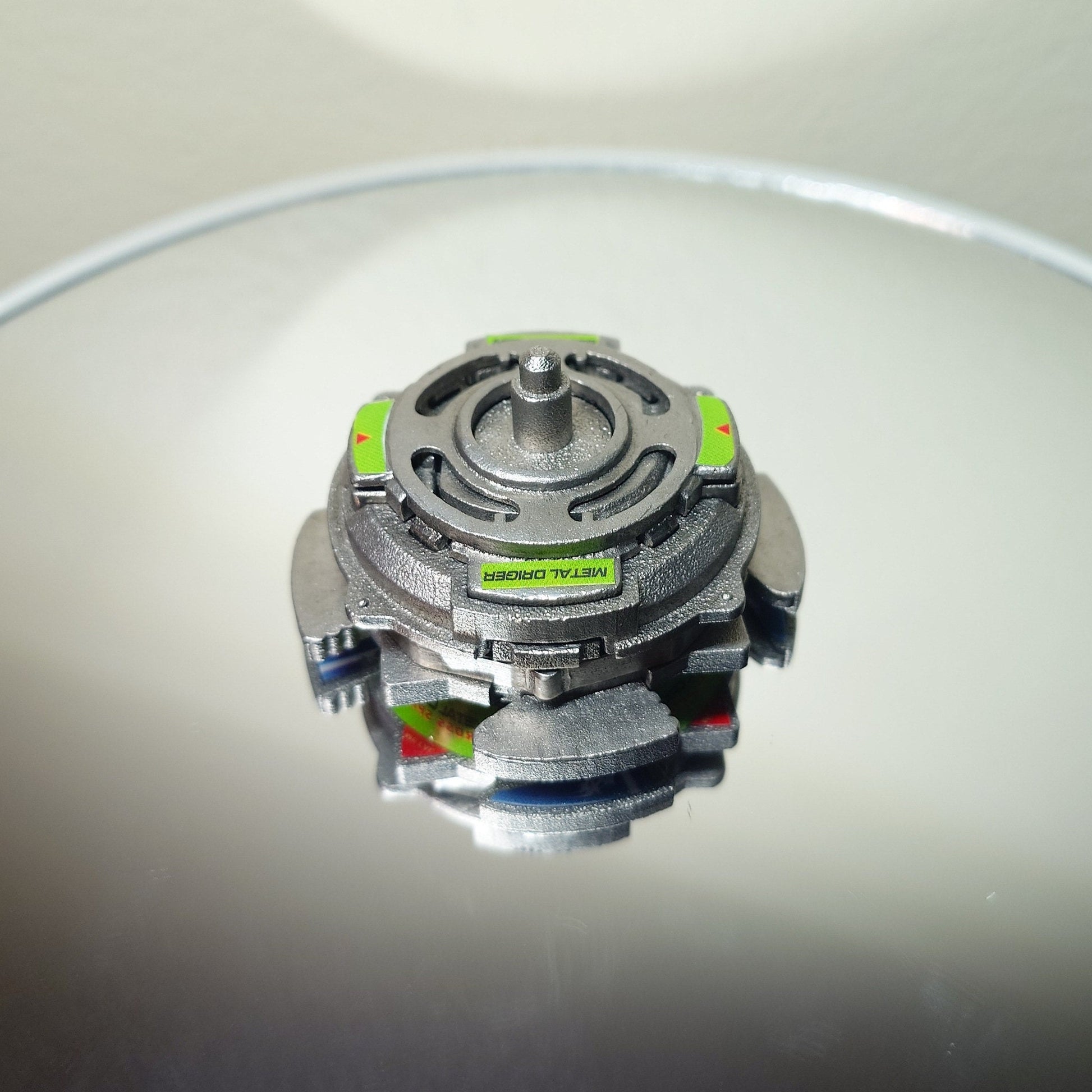 FULL METAL Beyblade Metal Driger (G-Revolution) (Stainless steel)