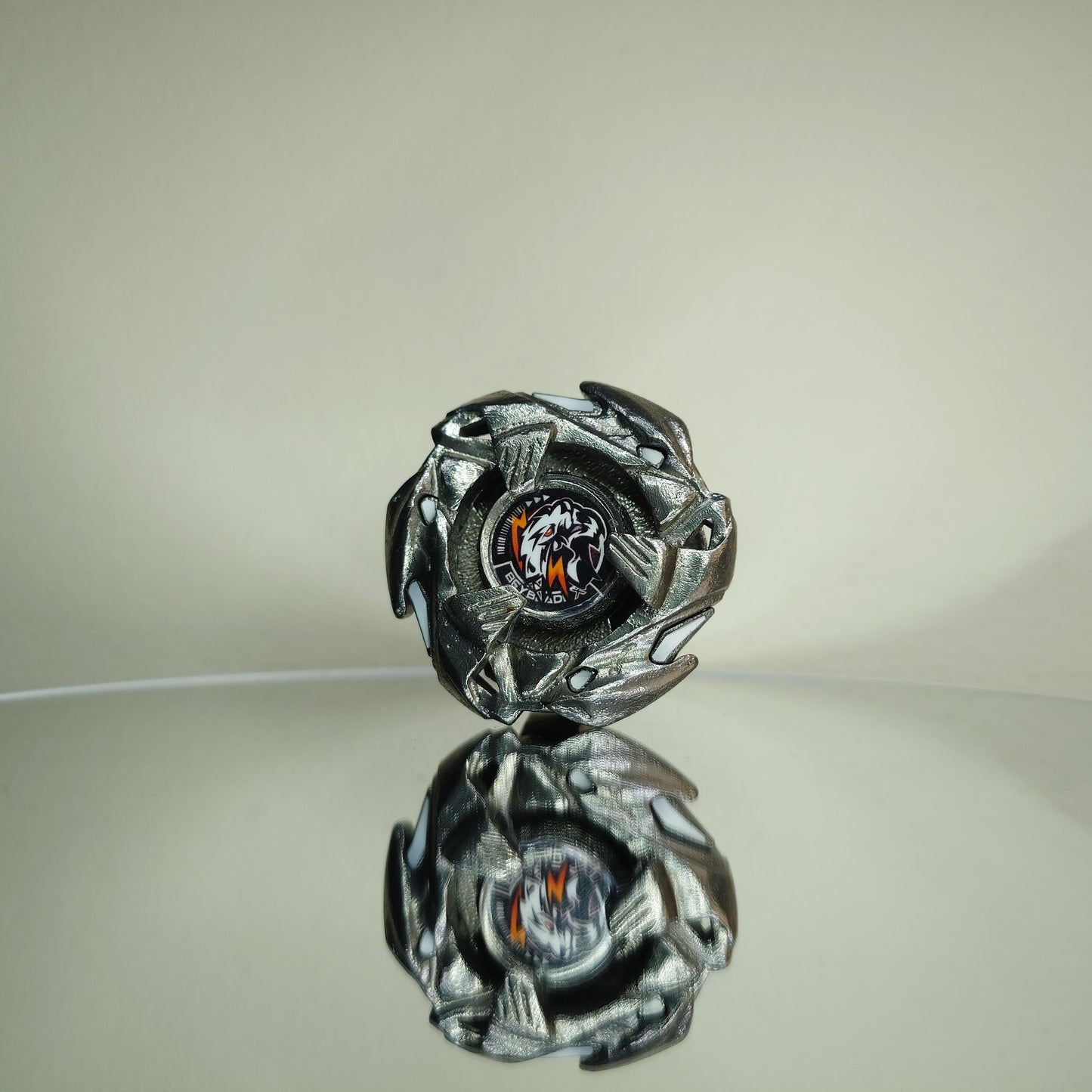 FULL METAL Beyblade Weiss Tiger 3-60U (Stainless steel) (Beyblade X)