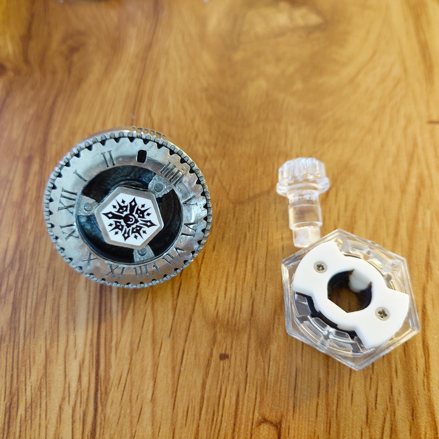 FULL METAL Beyblade Twisted Tempo X ver. 145-50 WD (Stainless Steel)