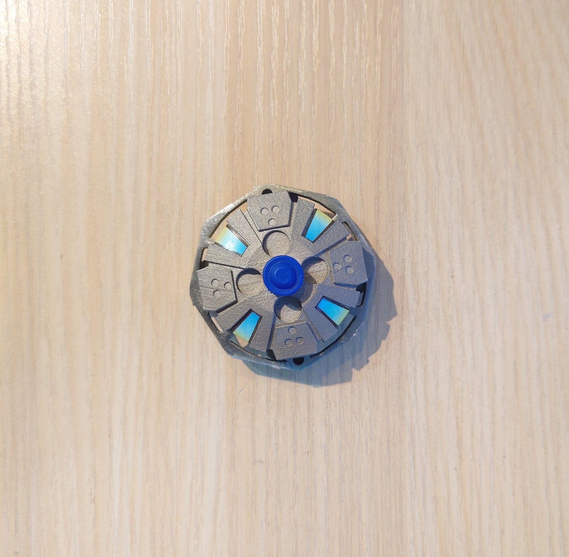 FULL METAL Beyblade Dragoon Grip Attacker (Stainless steel)