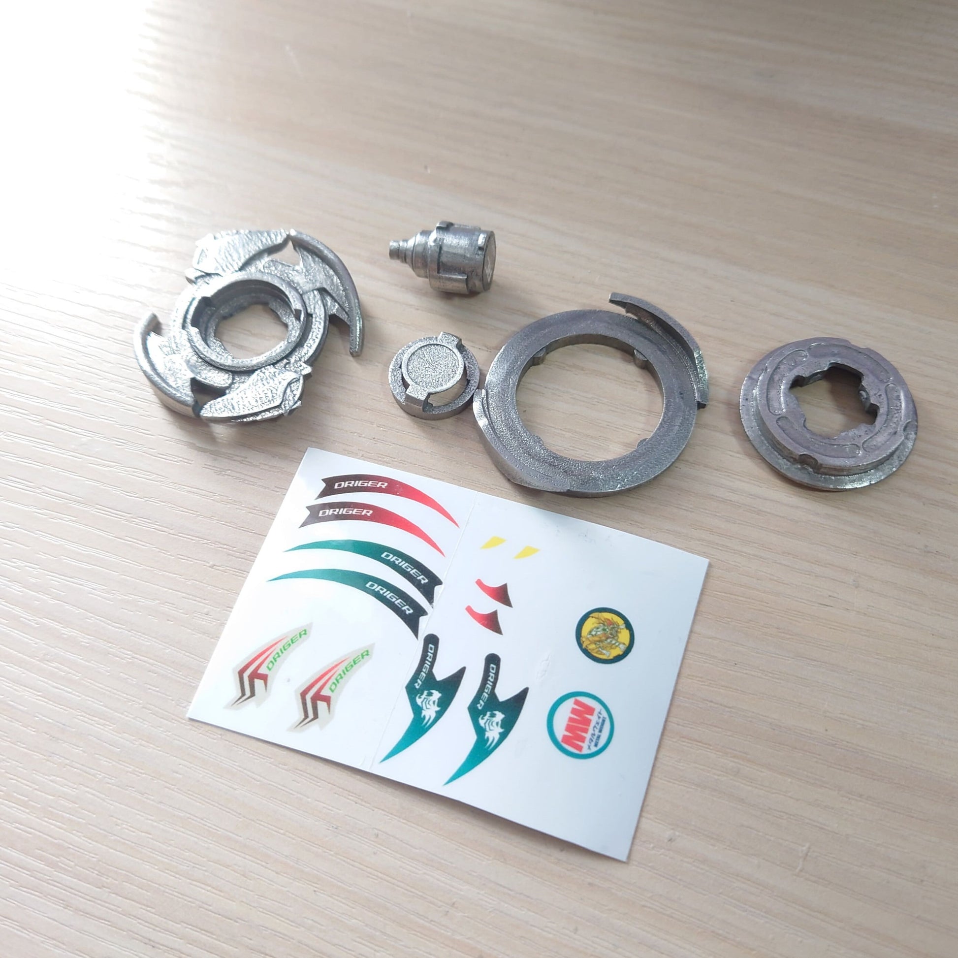 FULL METAL Beyblade Driger MV2 (Stainless steel)