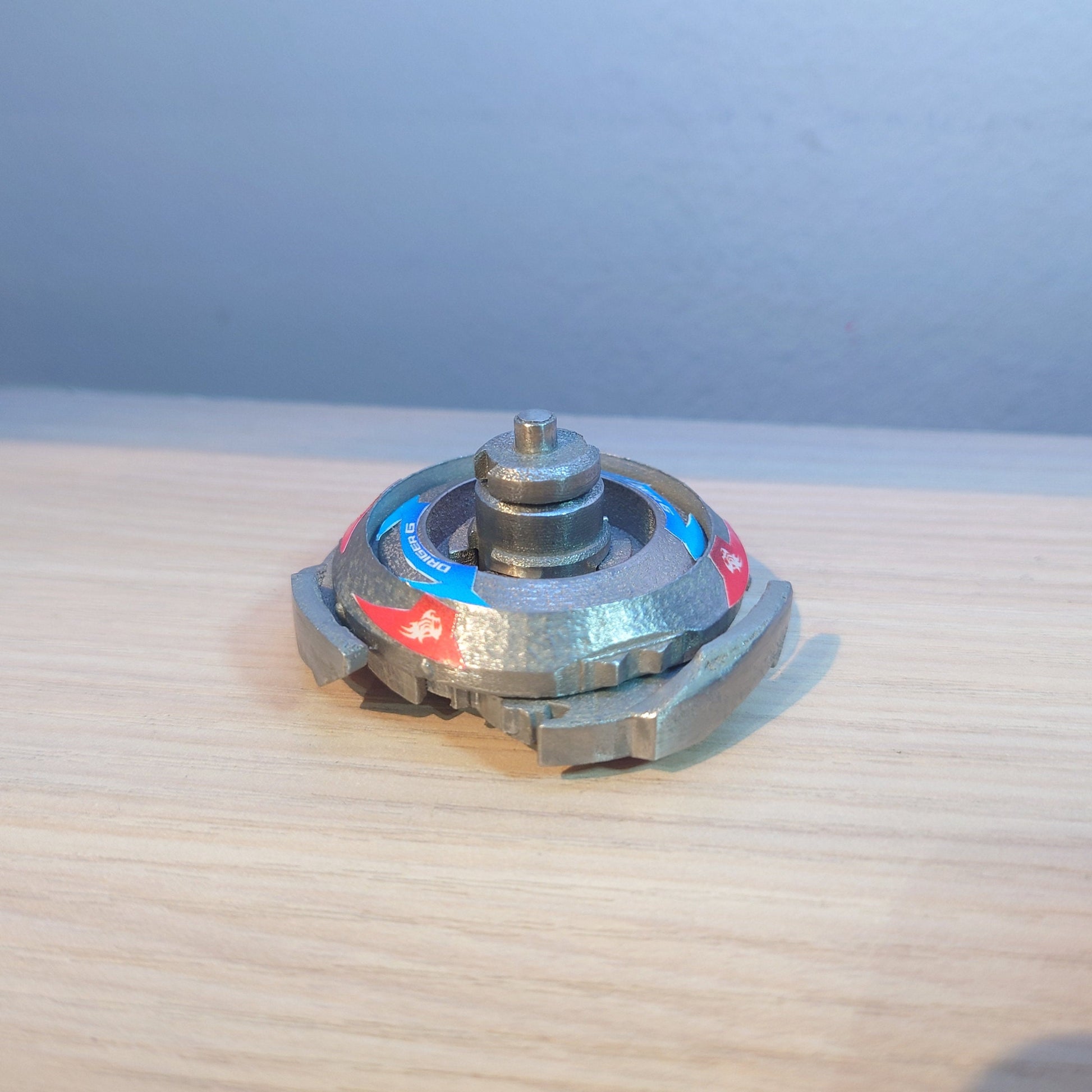 FULL METAL Beyblade Driger MG (Stainless Steel)