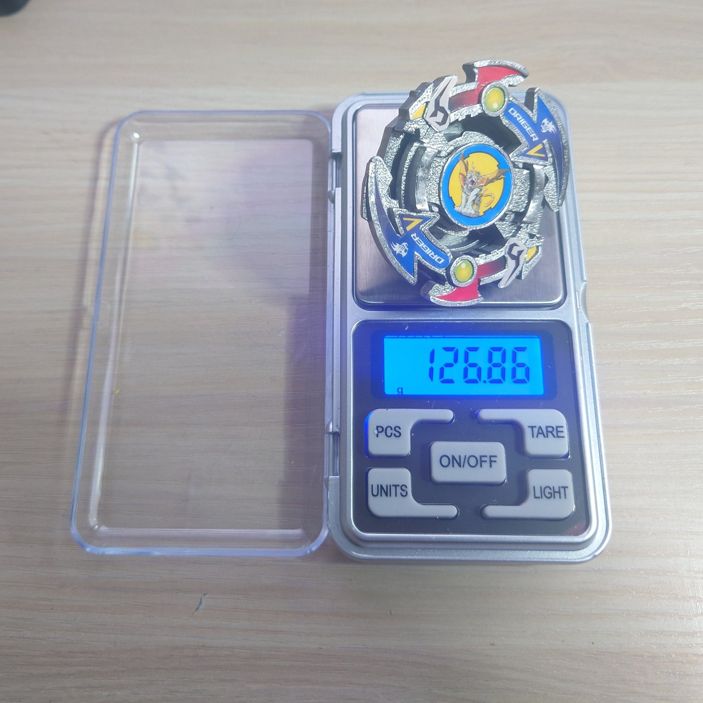 FULL METAL Beyblade Driger V (Stainless steel)