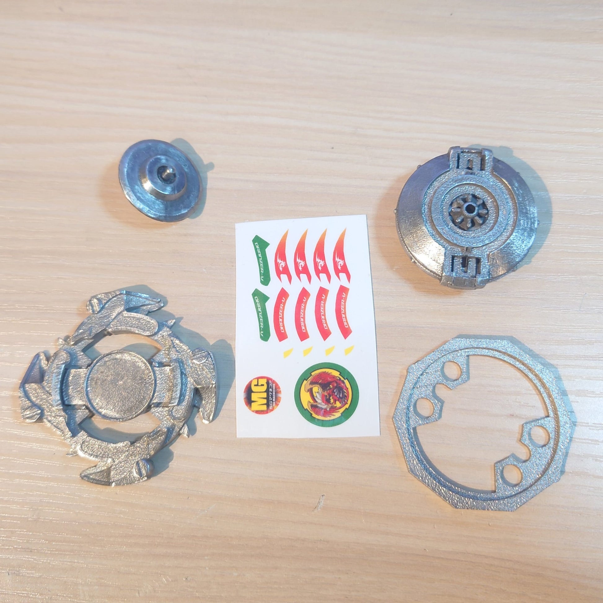 FULL METAL Beyblade Dranzer V (Stainless steel)