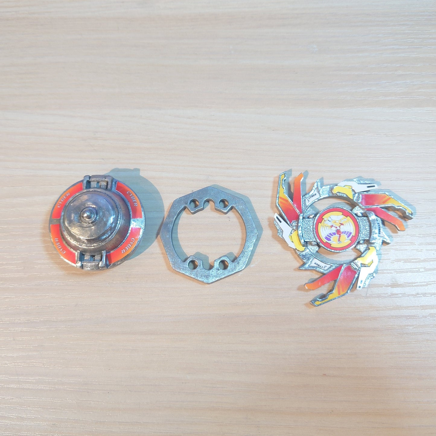 FULL METAL Beyblade Cyber Dranzer (Stainless steel)