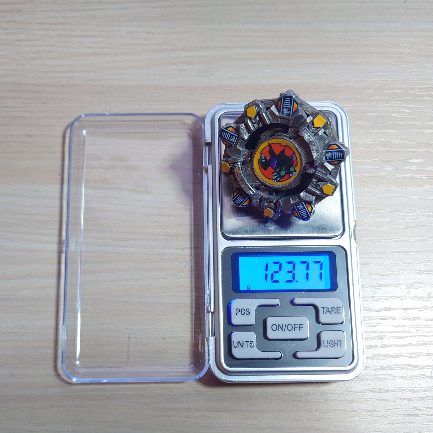 FULL METAL Beyblade Draciel V (Stainless steel)