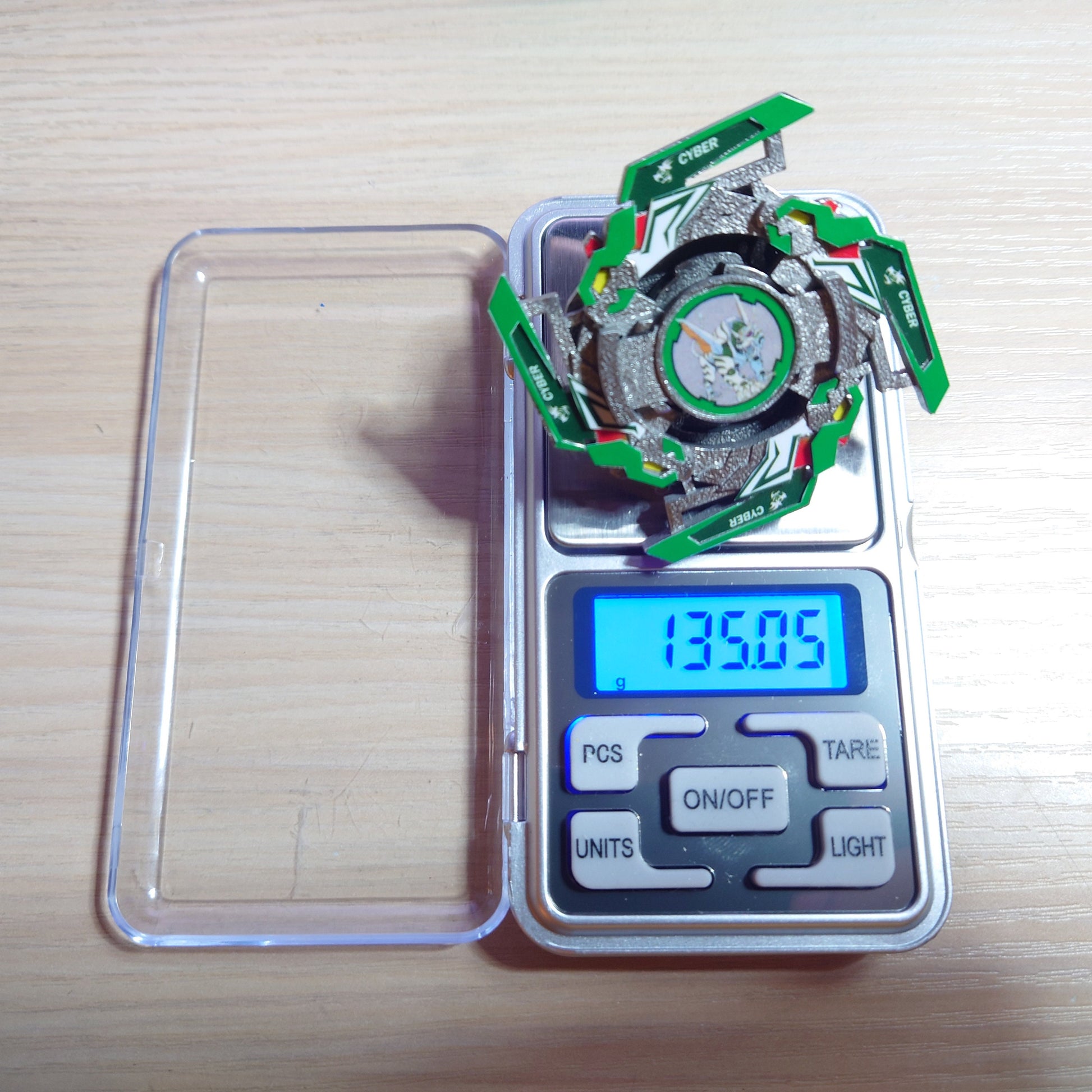 FULL METAL Beyblade Cyber Driger (Stainless steel)