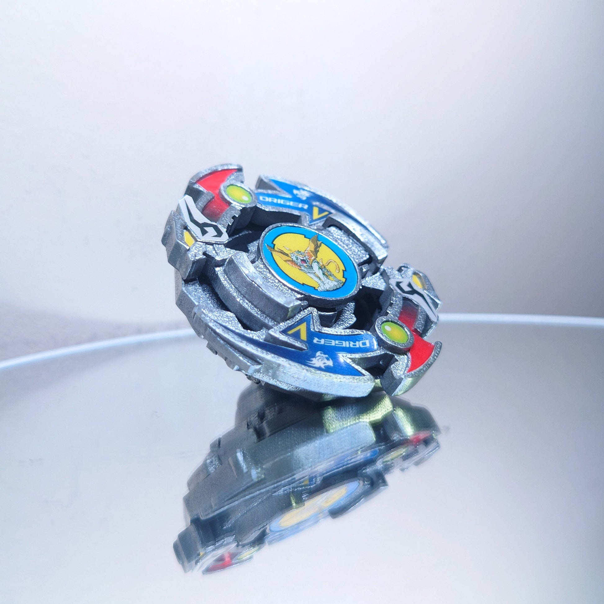 FULL METAL Beyblade Driger V (Stainless steel)
