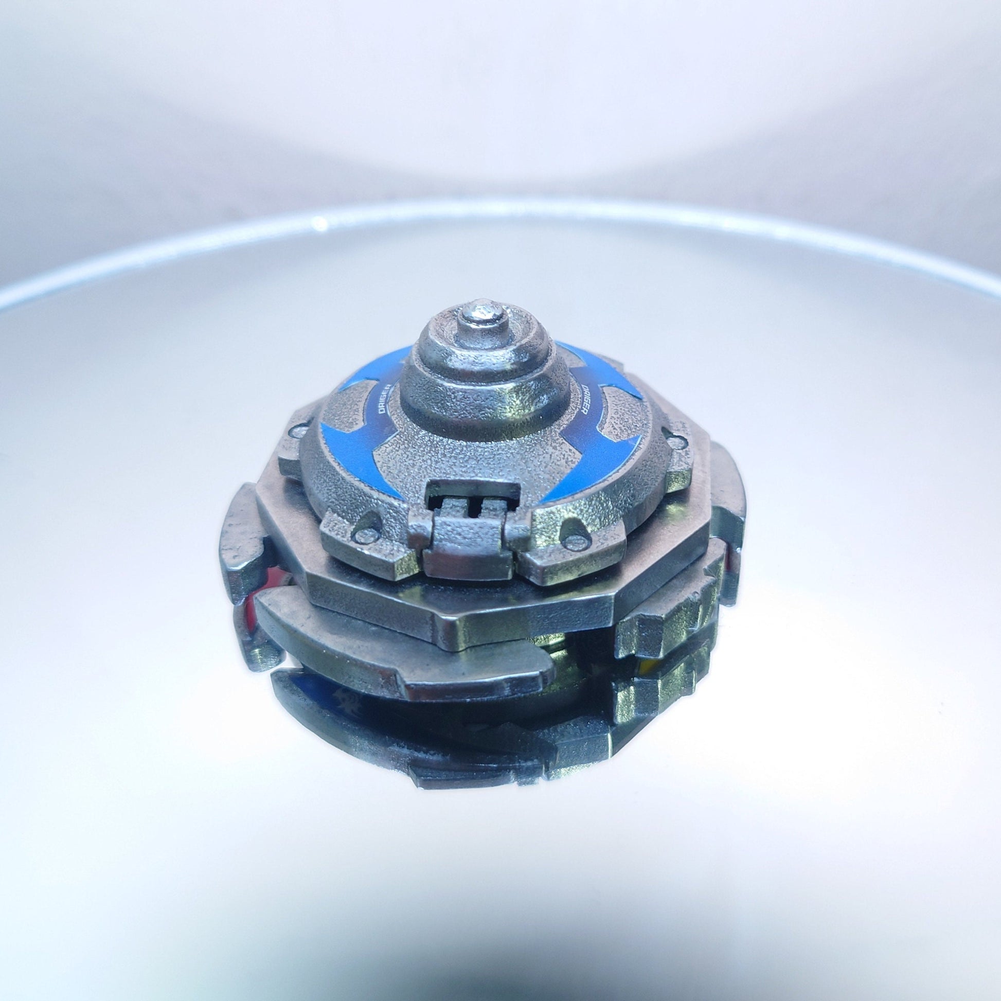 FULL METAL Beyblade Driger V (Stainless steel)
