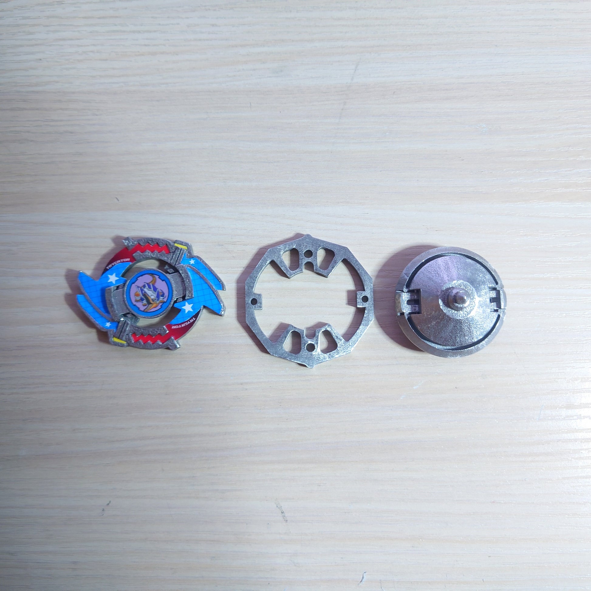 FULL METAL Beyblade Trygator (Stainless steel)