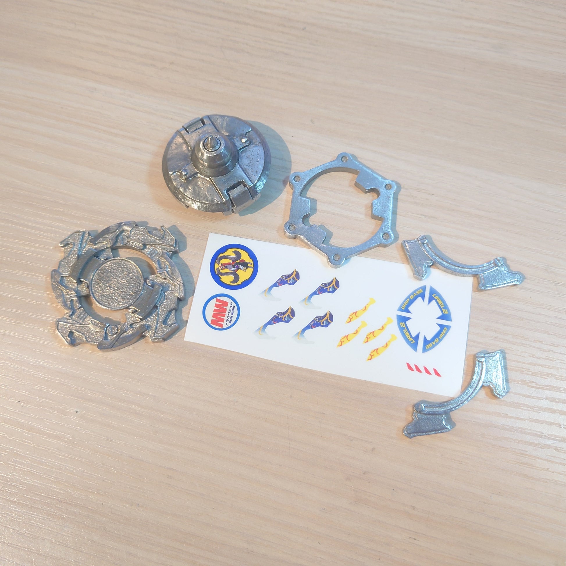 FULL METAL Beyblade Uriel 2 (Stainless steel)