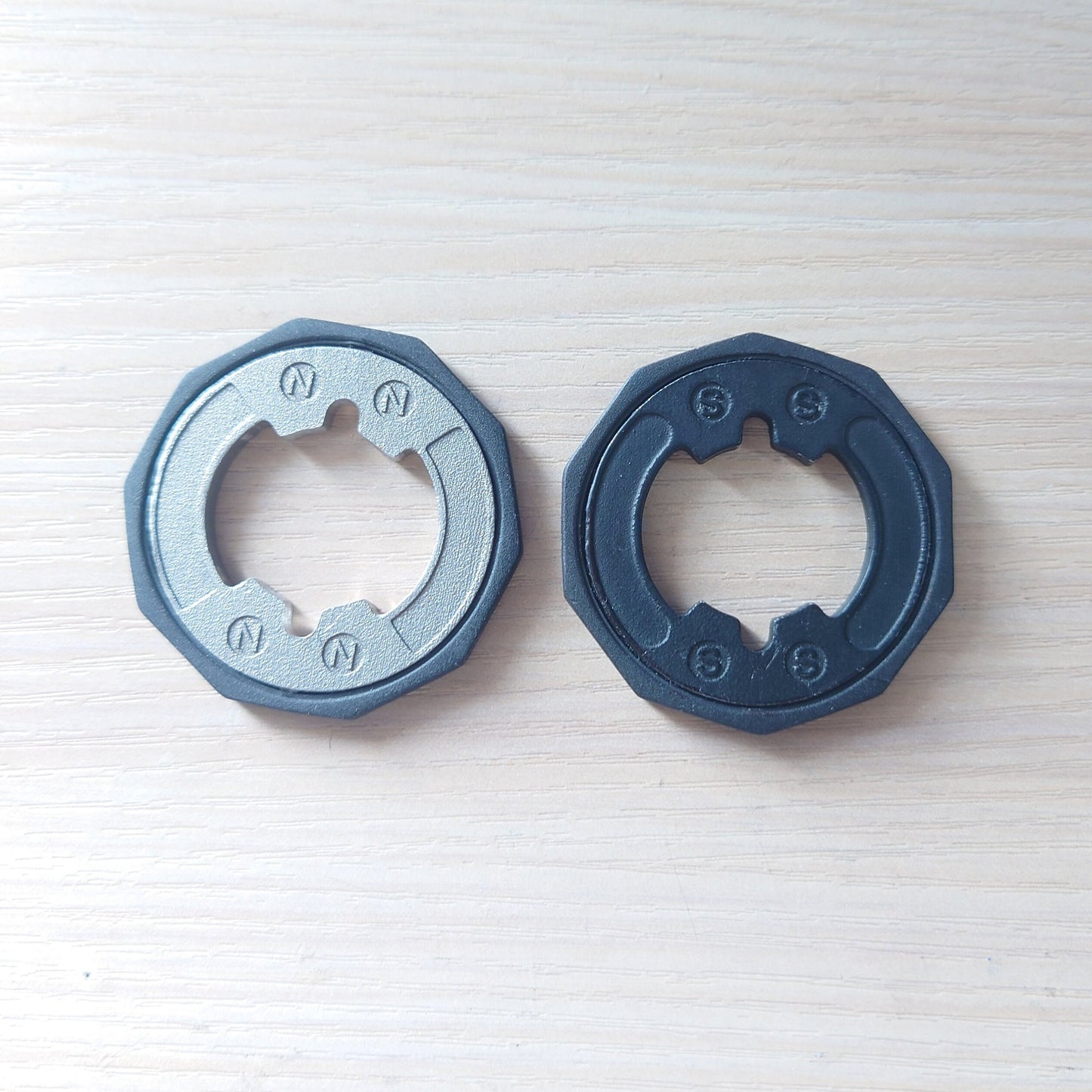 Beyblade CUSTOM Magnetic weight disk (Rubber & Stainless steel)