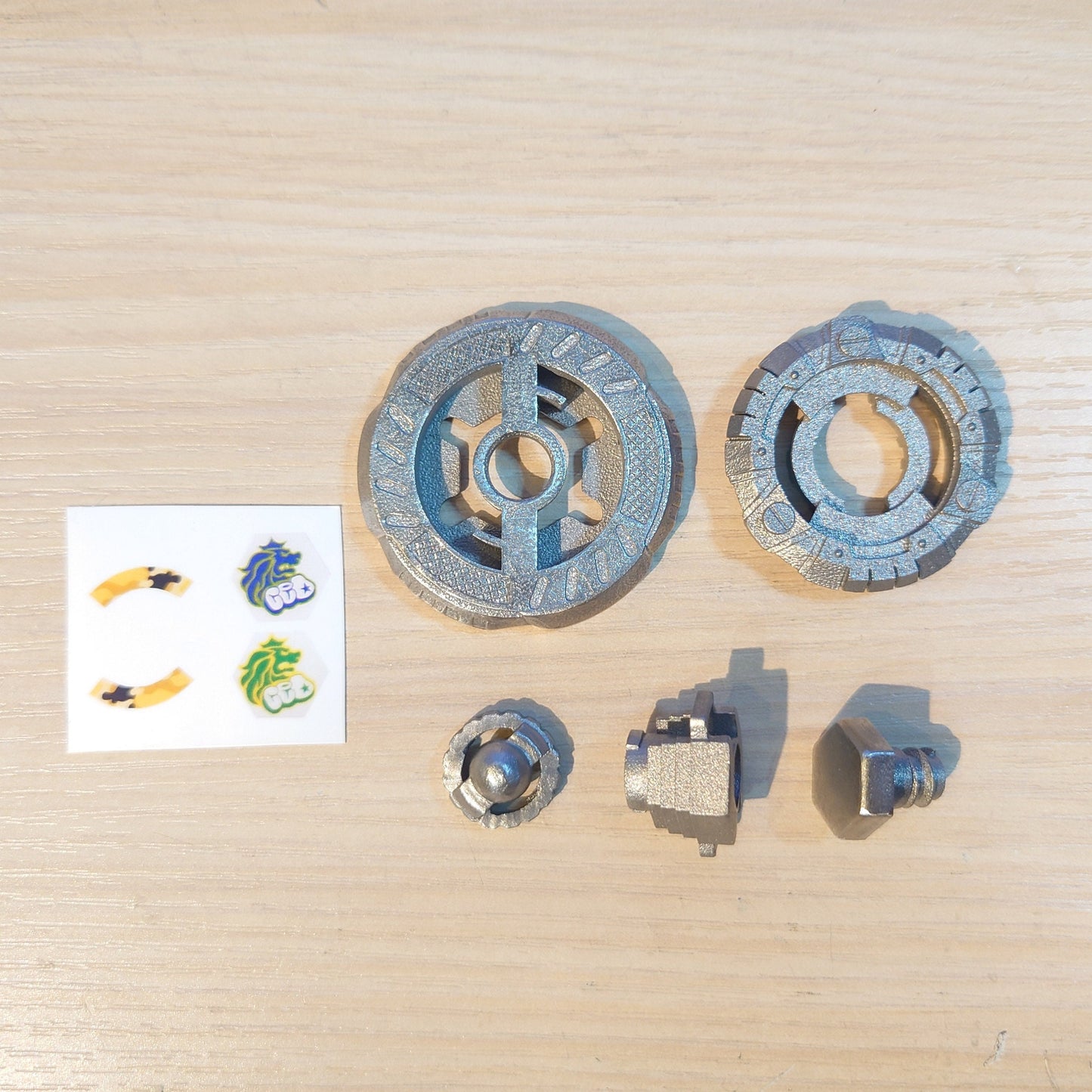 FULL METAL Beyblade Rock Leone 145WB (Stainless Steel)