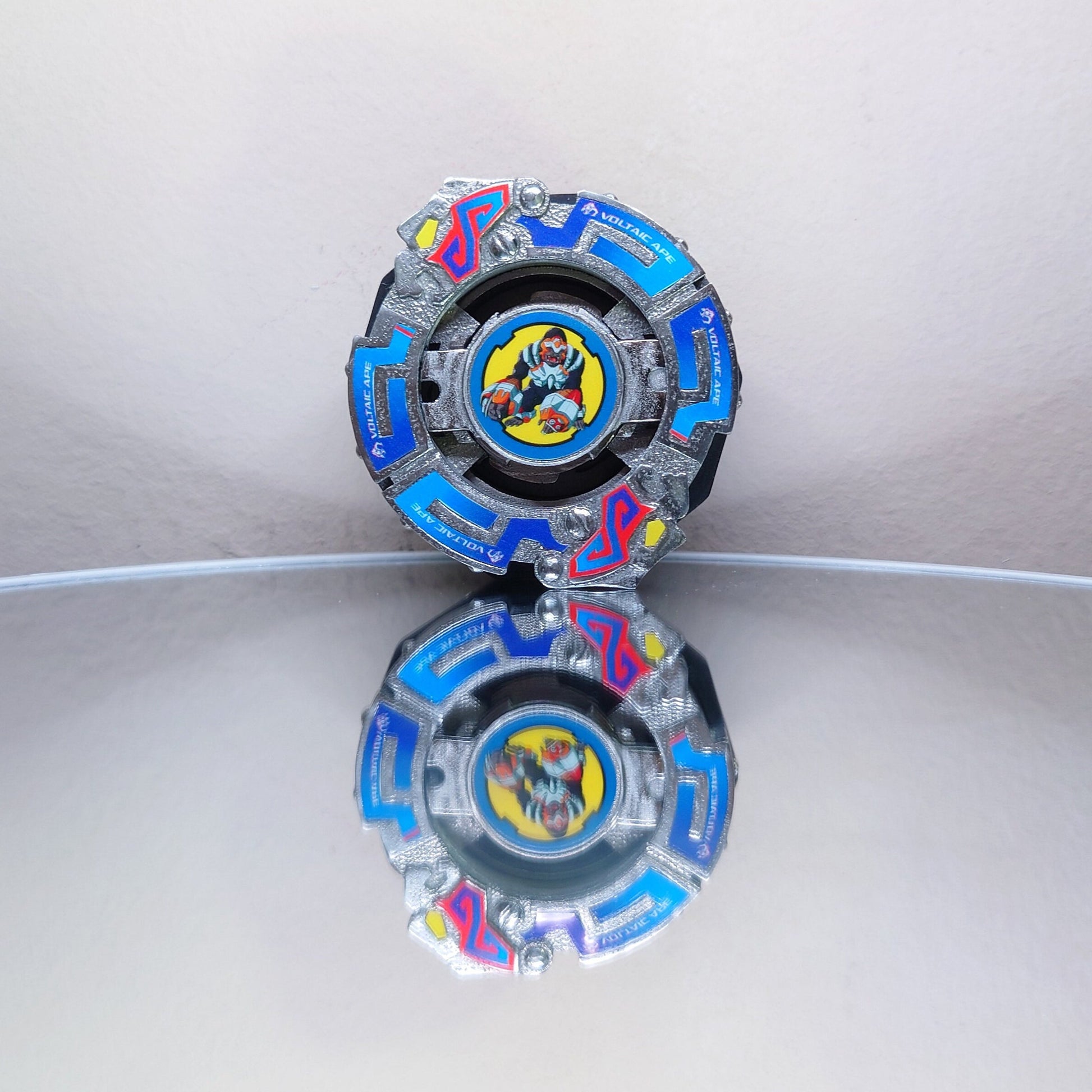 FULL METAL Beyblade Voltaic Ape (Stainless steel)