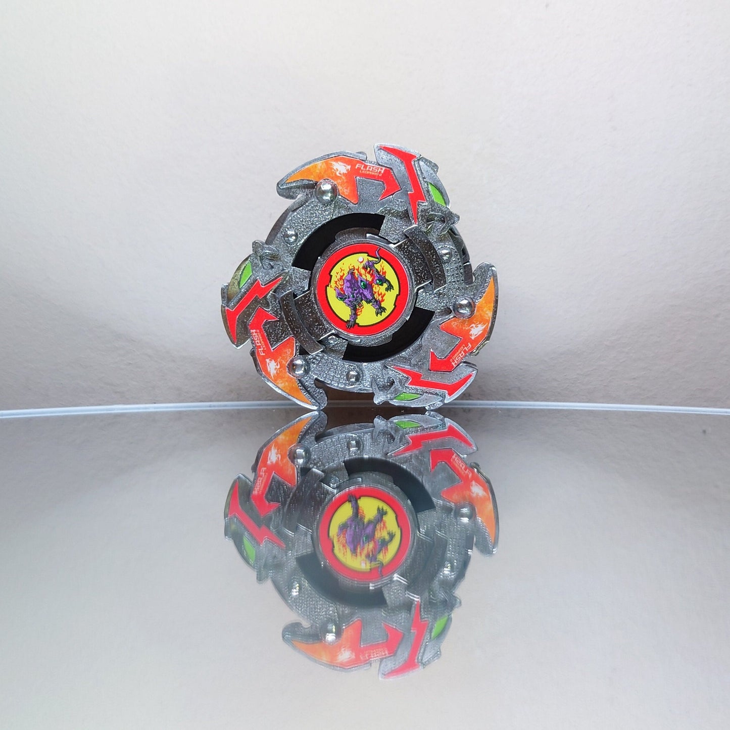 FULL METAL Beyblade Flash Leopard 2 (Stainless steel)
