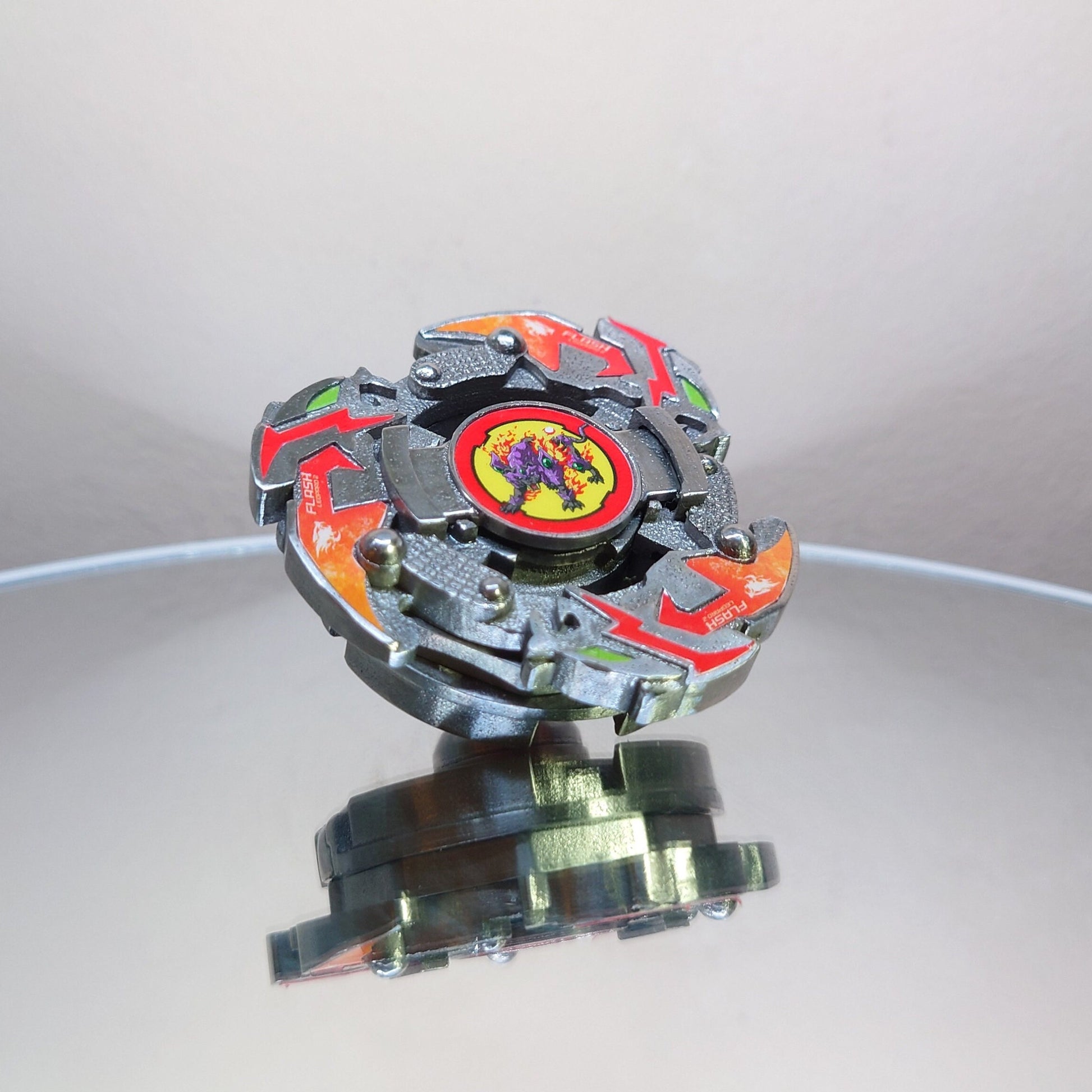 FULL METAL Beyblade Flash Leopard 2 (Stainless steel)