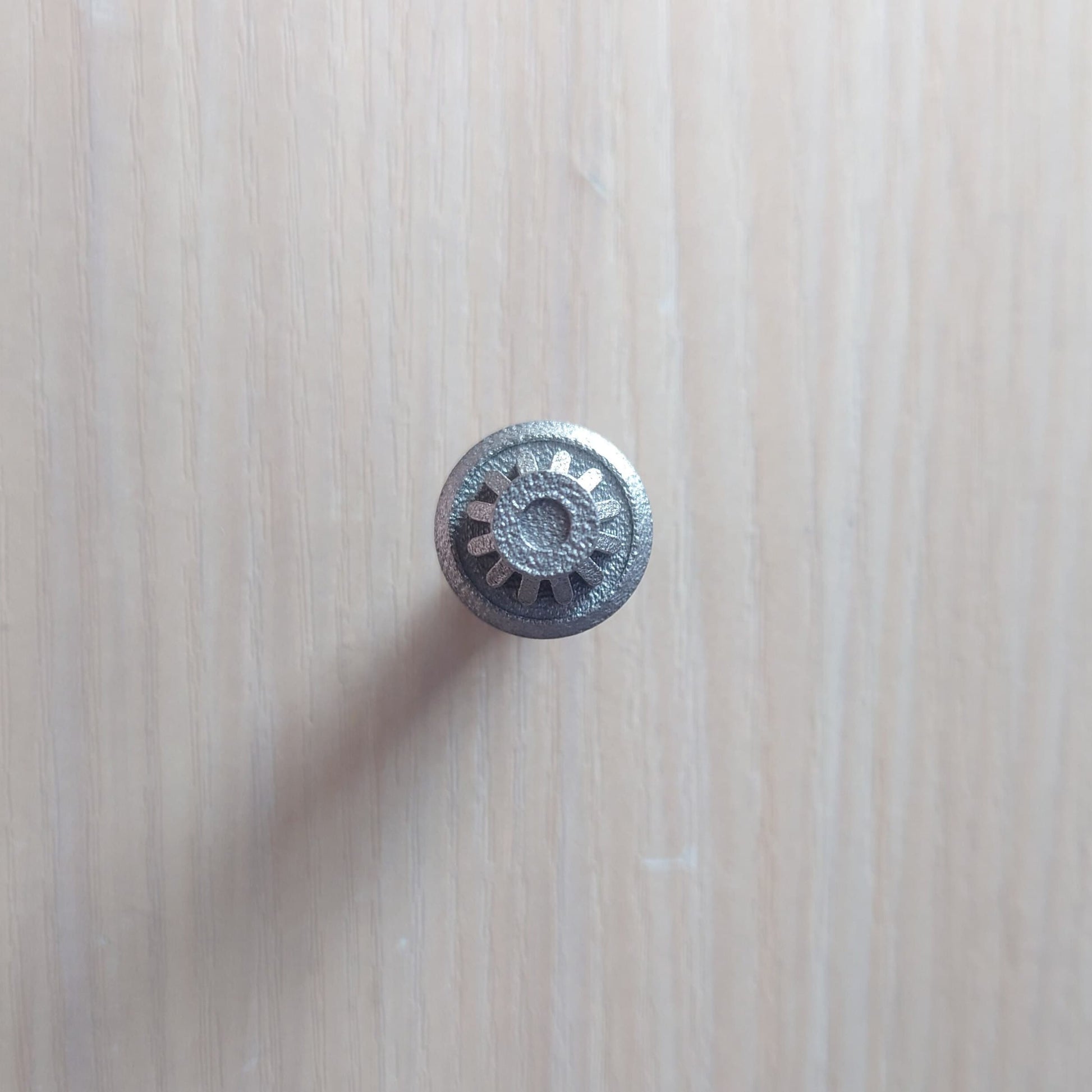 Beyblade X - CUSTOM Bits - Flat (Metal bit)