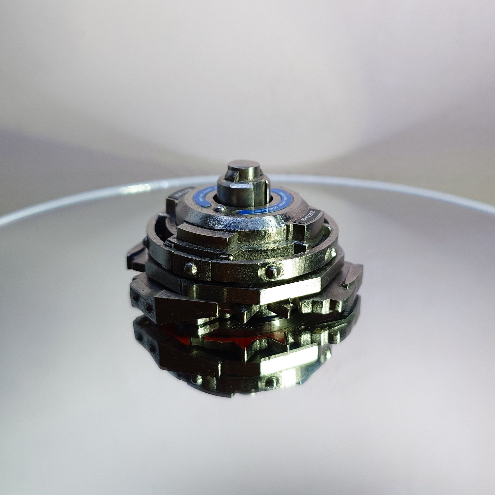 FULL METAL Beyblade Zeus (G-Revolution) (Stainless steel)