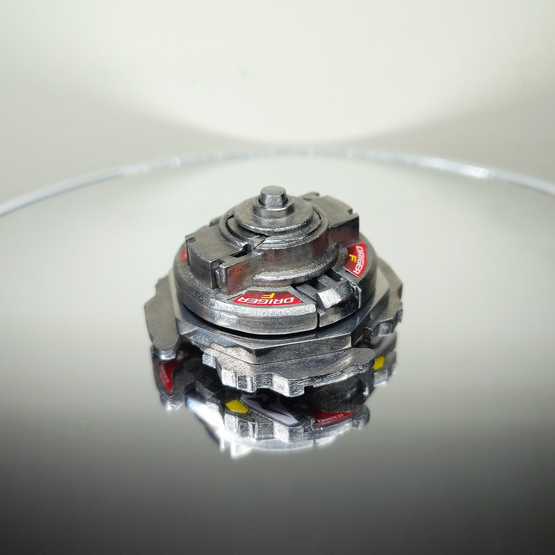 FULL METAL Beyblade Driger F (Stainless steel)