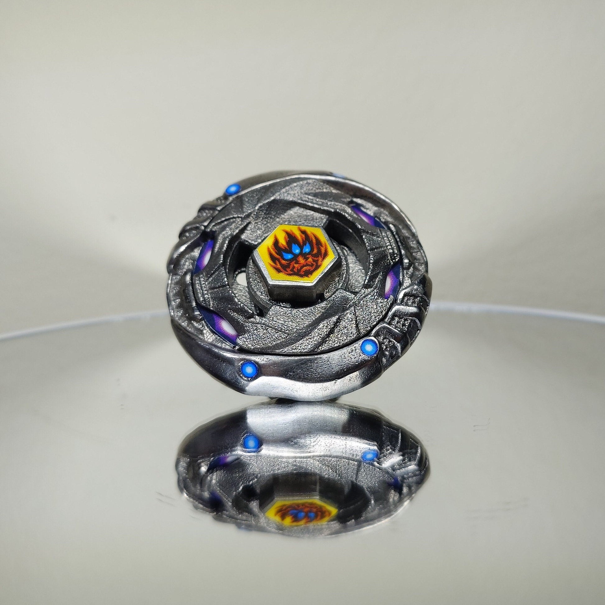 FULL METAL Beyblade Phantom Orion (Metal Fight)
