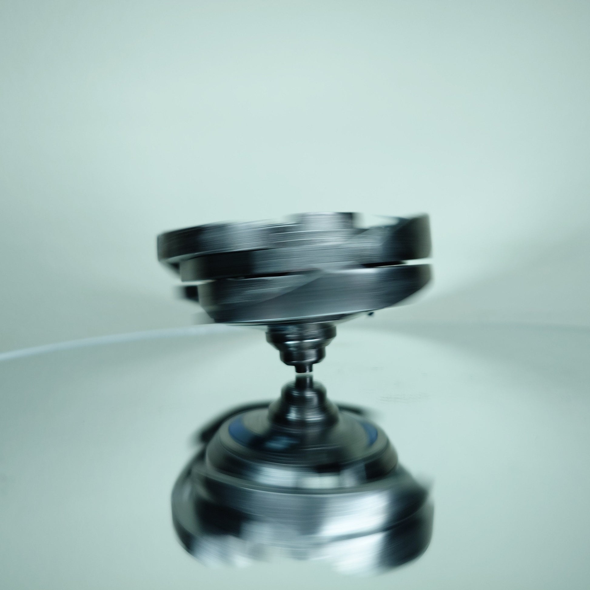 FULL METAL Beyblade Driger-V2 (Stainless steel)