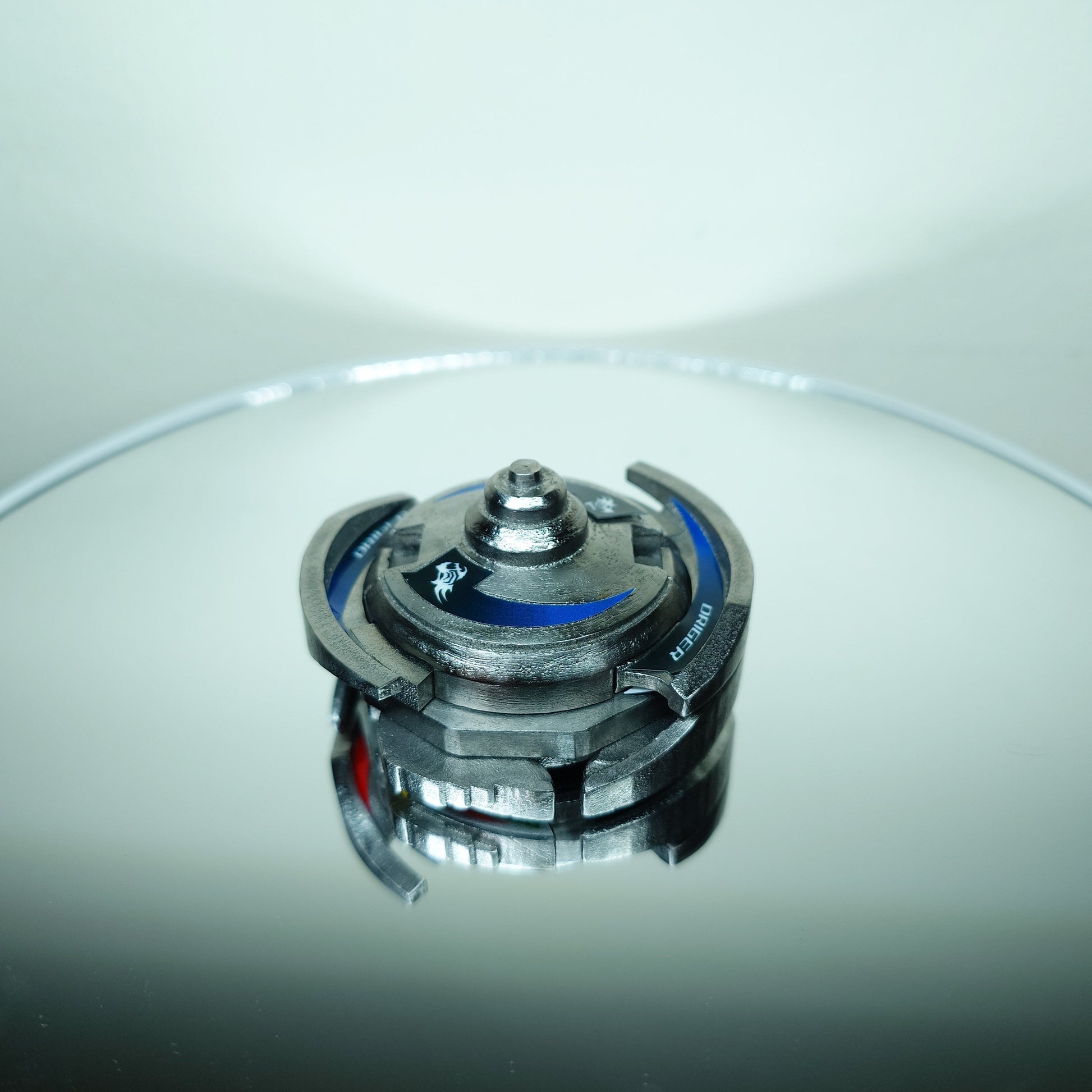 FULL METAL Beyblade Driger-V2 (Stainless steel)