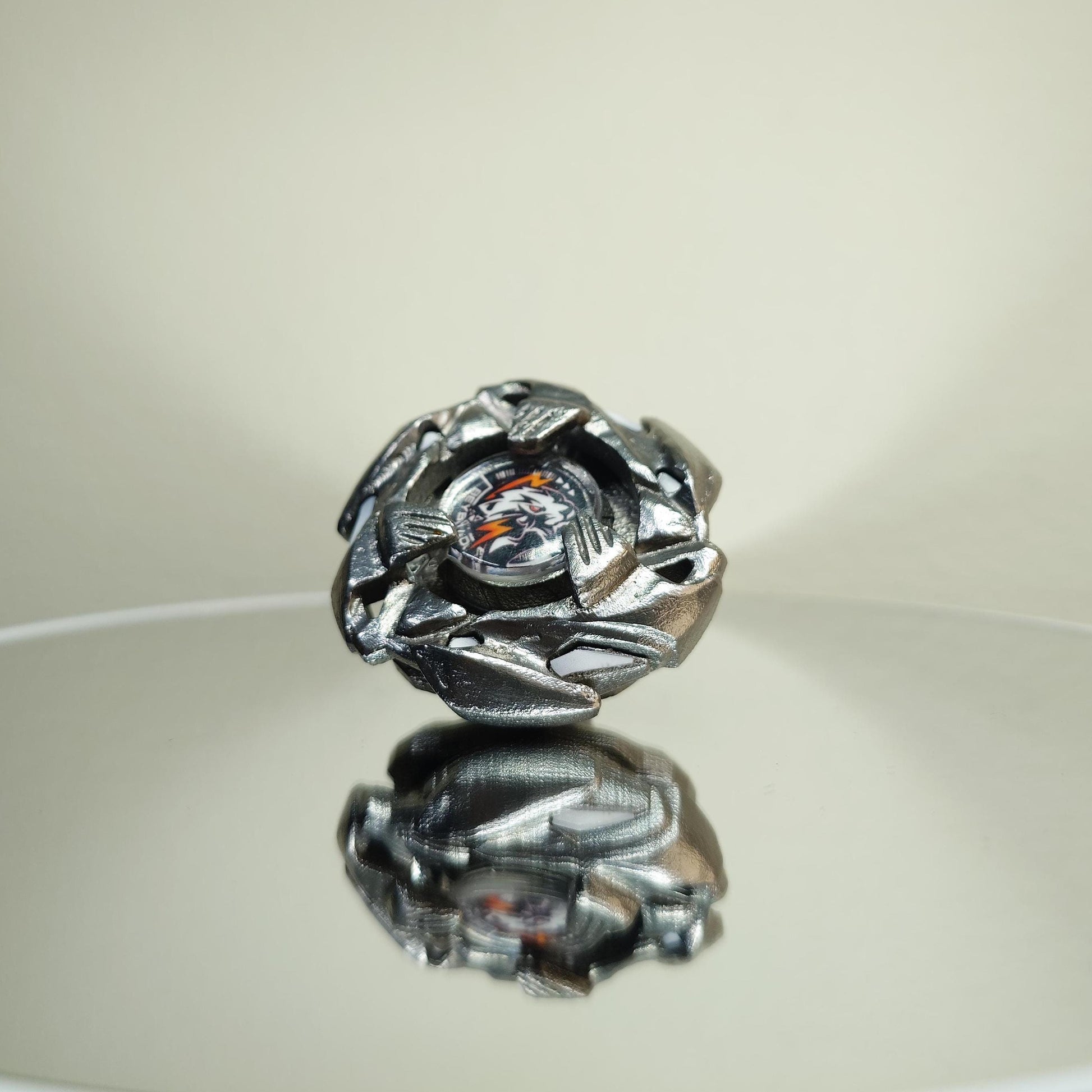 FULL METAL Beyblade Weiss Tiger 3-60U (Stainless steel) (Beyblade X)