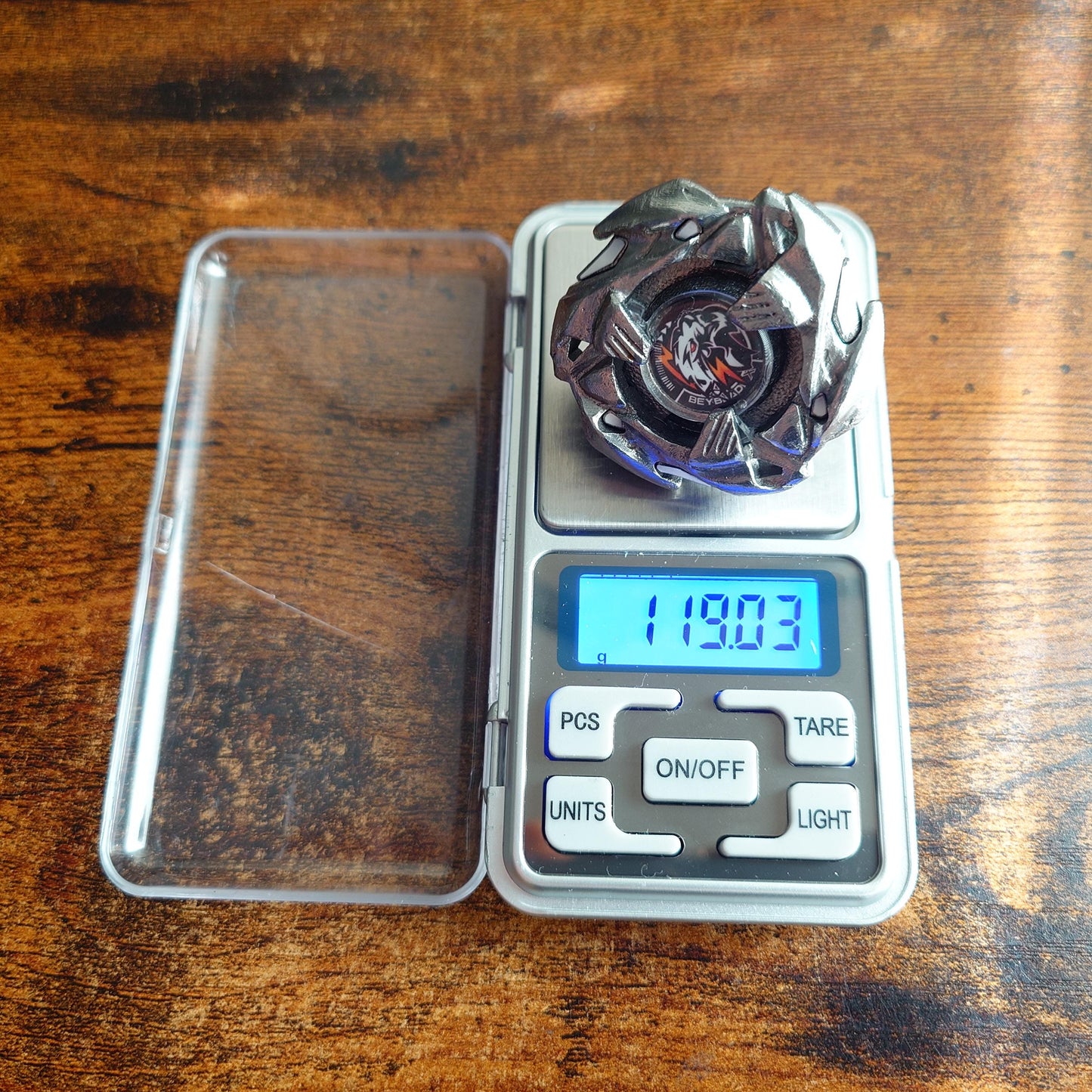 FULL METAL Beyblade Weiss Tiger 3-60U (Stainless steel) (Beyblade X)