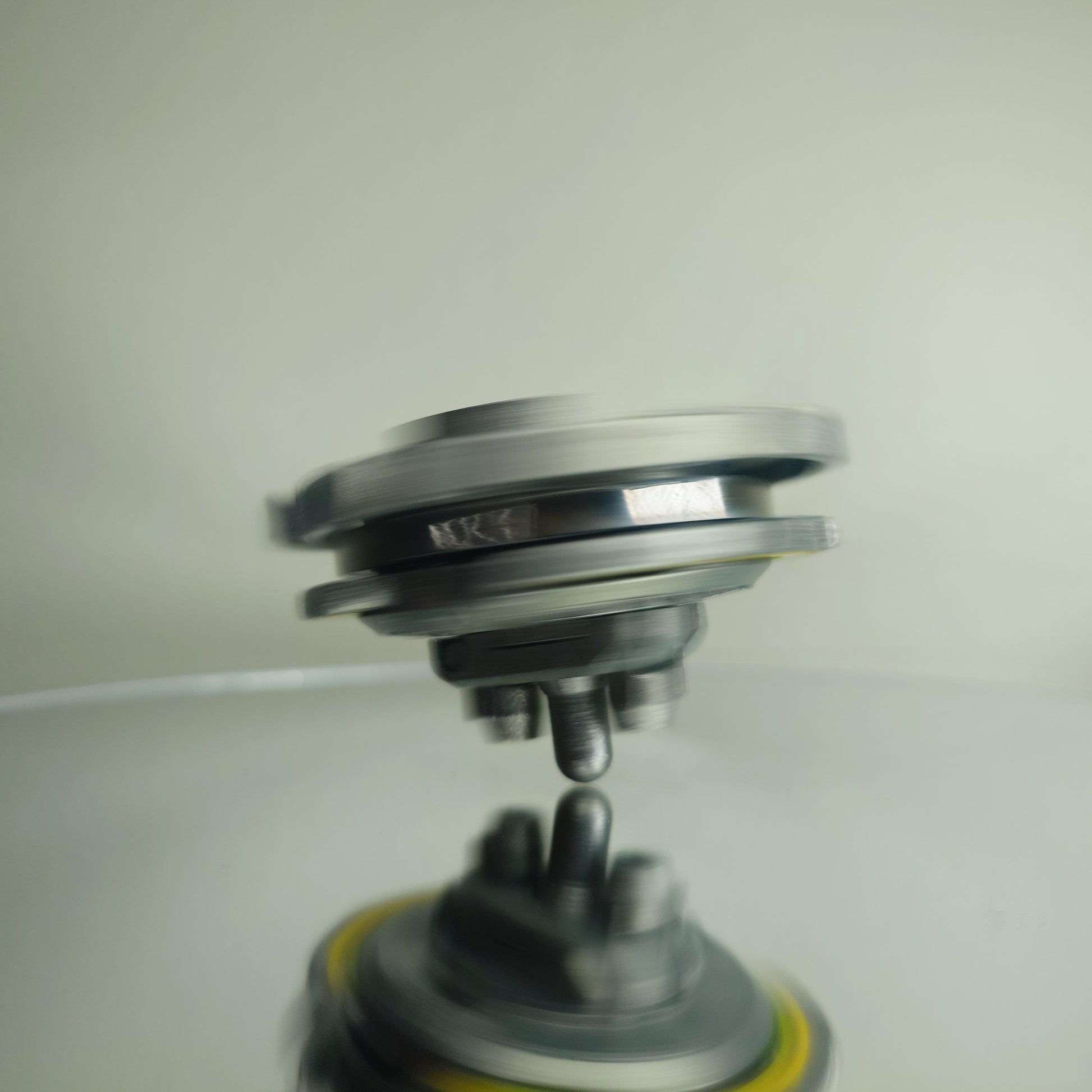 FULL METAL Beyblade Draciel V2 (Stainless steel)