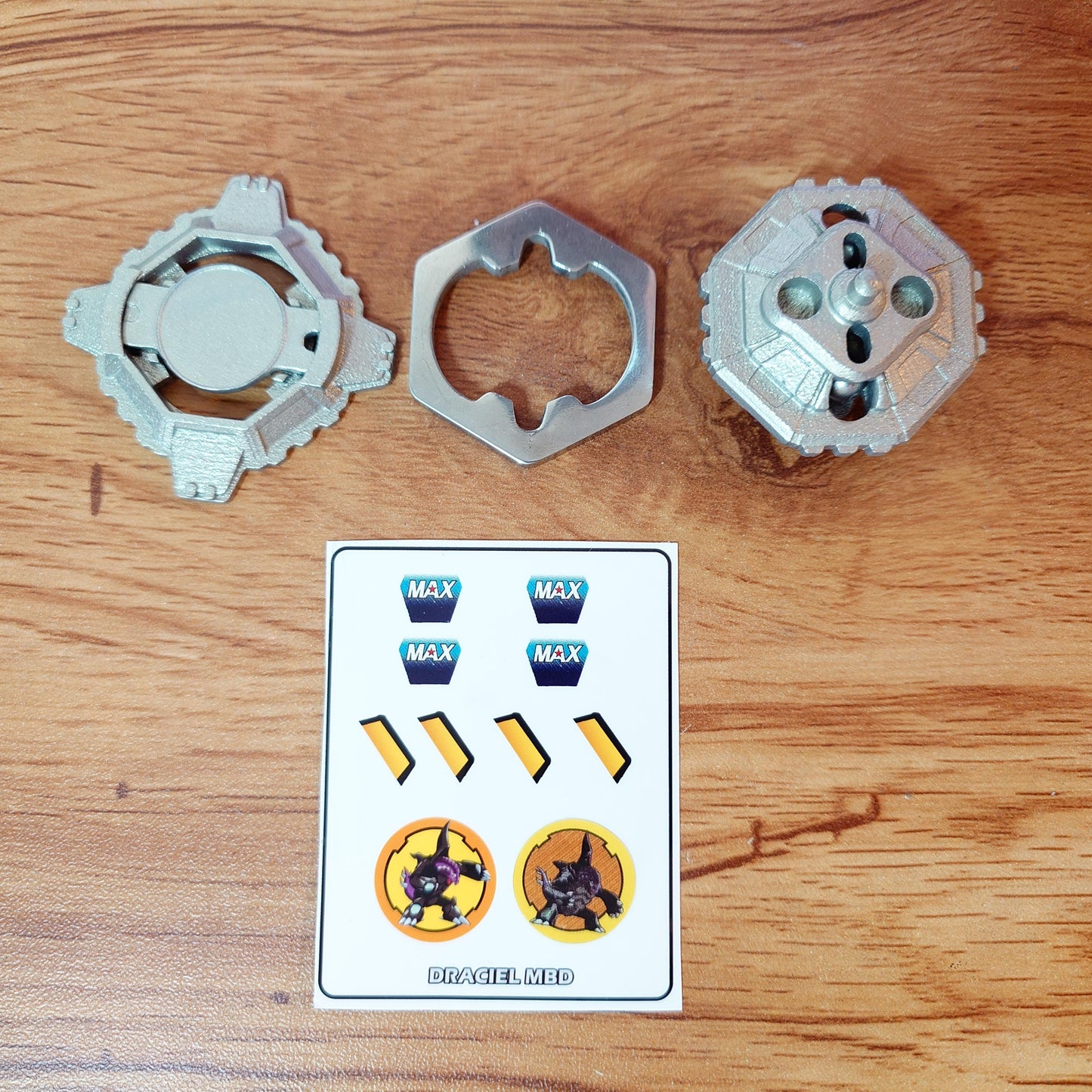 FULL METAL Beyblade Draciel MBD (Stainless Steel)