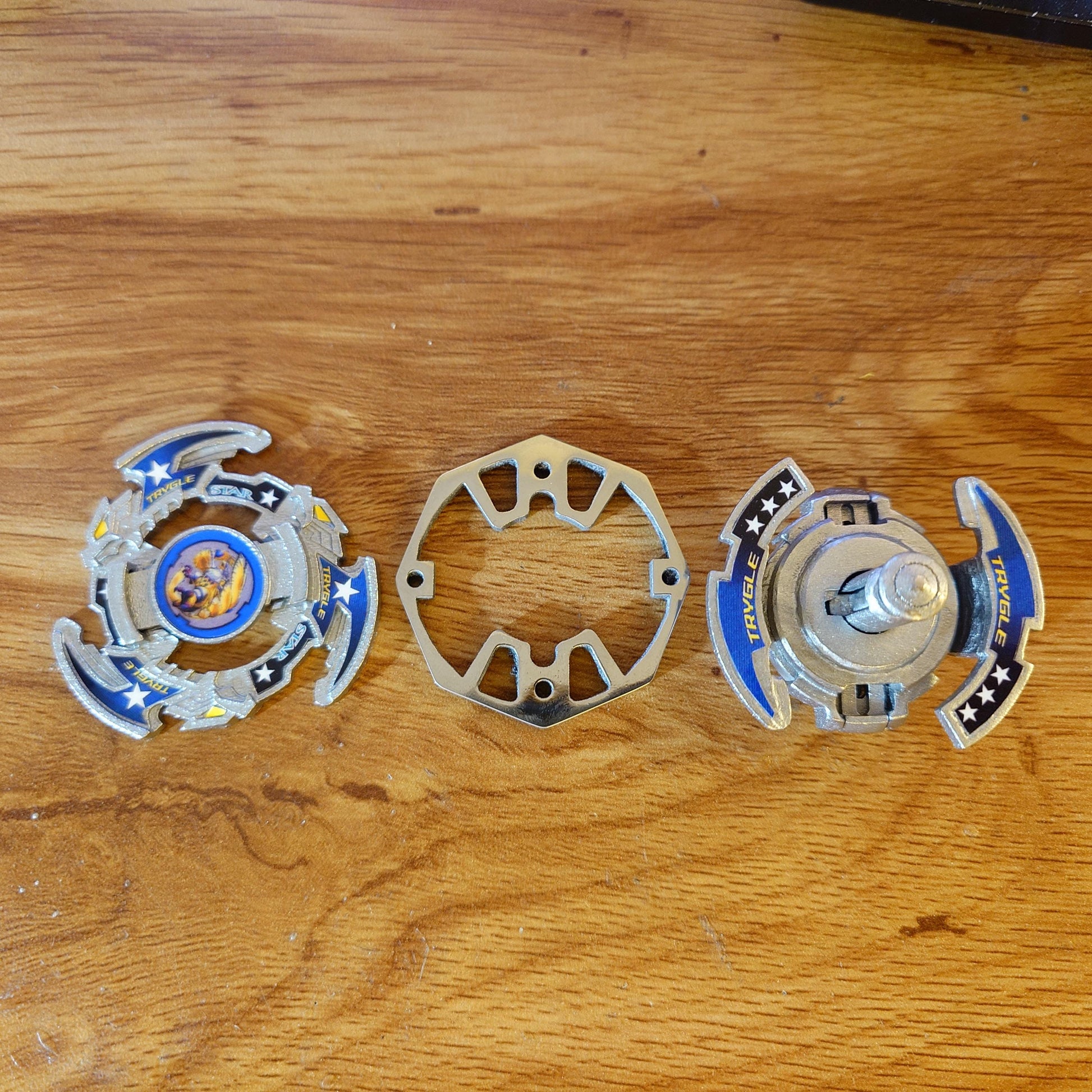 FULL METAL Beyblade Trygle (Stainless steel)