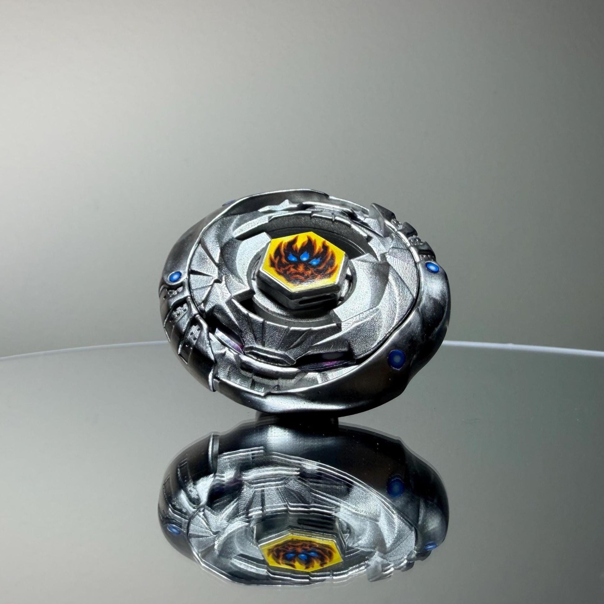 FULL METAL Beyblade Phantom Orion (Metal Fight)