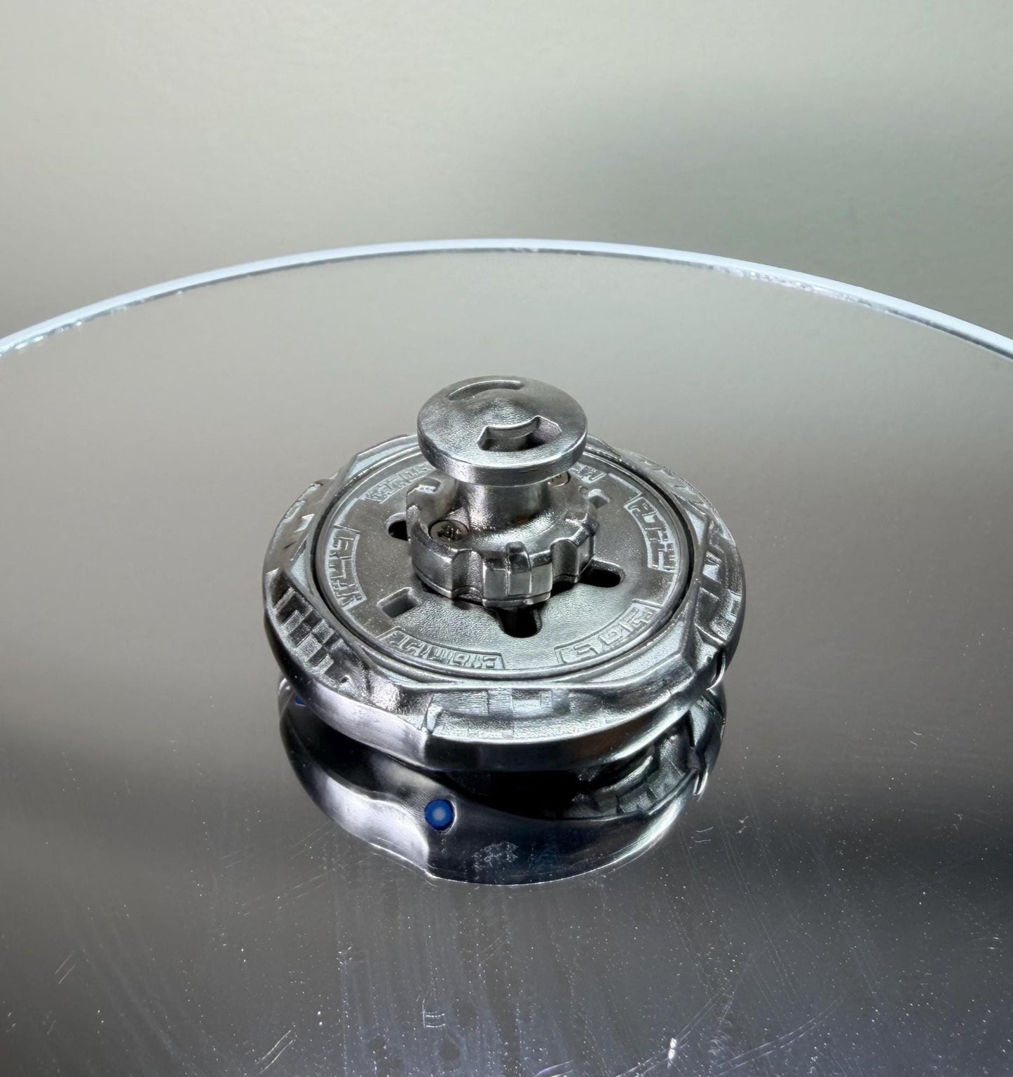 FULL METAL Beyblade Phantom Orion (Metal Fight)