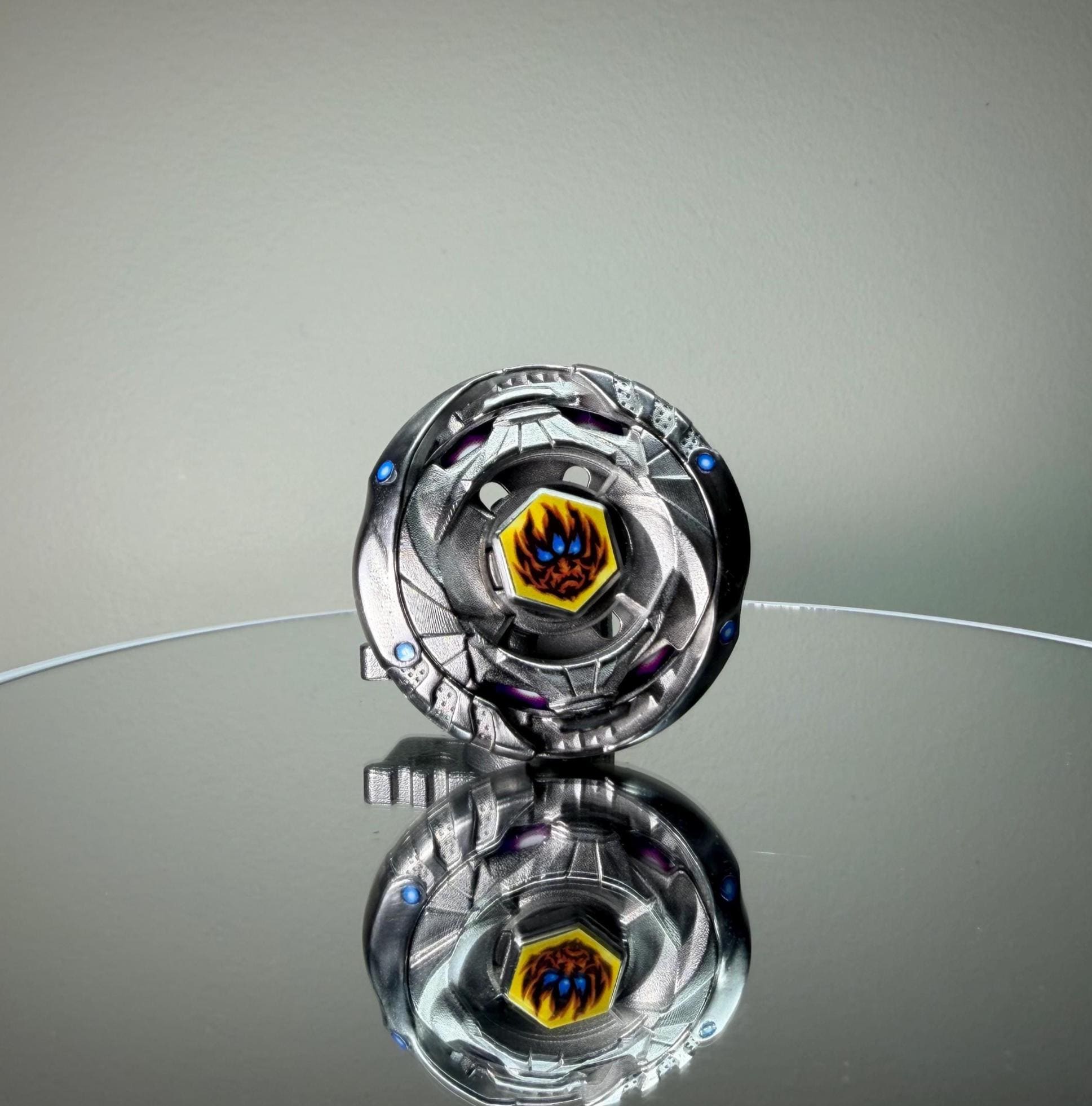 FULL METAL Beyblade Phantom Orion (Metal Fight)