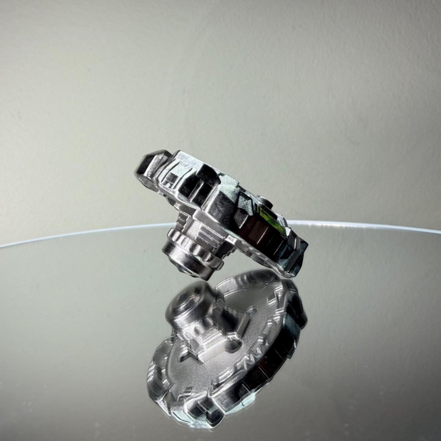 FULL METAL Beyblade Fang Leone 130W2D (Metal Fight) (Stainless steel)