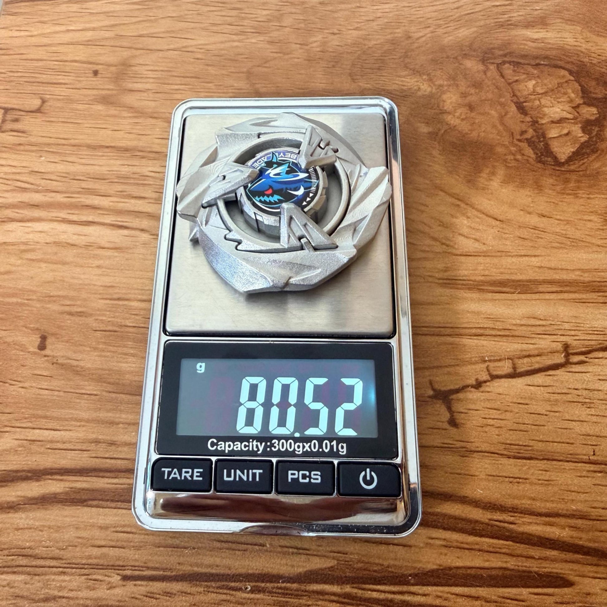 Beyblade X - Shark Scale (Stainless steel) - Full Metal Layer